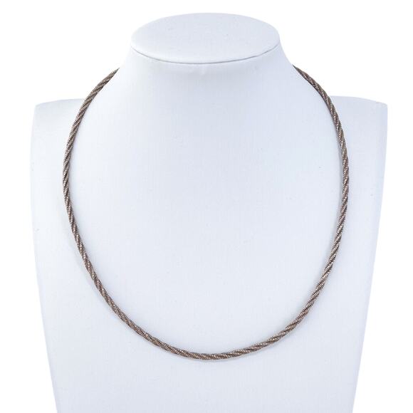 Vintage Italy Sterling Silver 925 2.3mm Twisted Chain Necklace 17" - Picture 1 of 3